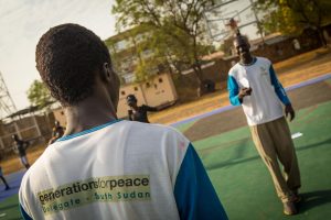 أجيال السلام والمؤسسة الدولية لكرة السلة يوقعان اتفاقية شراكة من أجل تطوير برامج الرياضة من أجل السلام في جنوب السودان